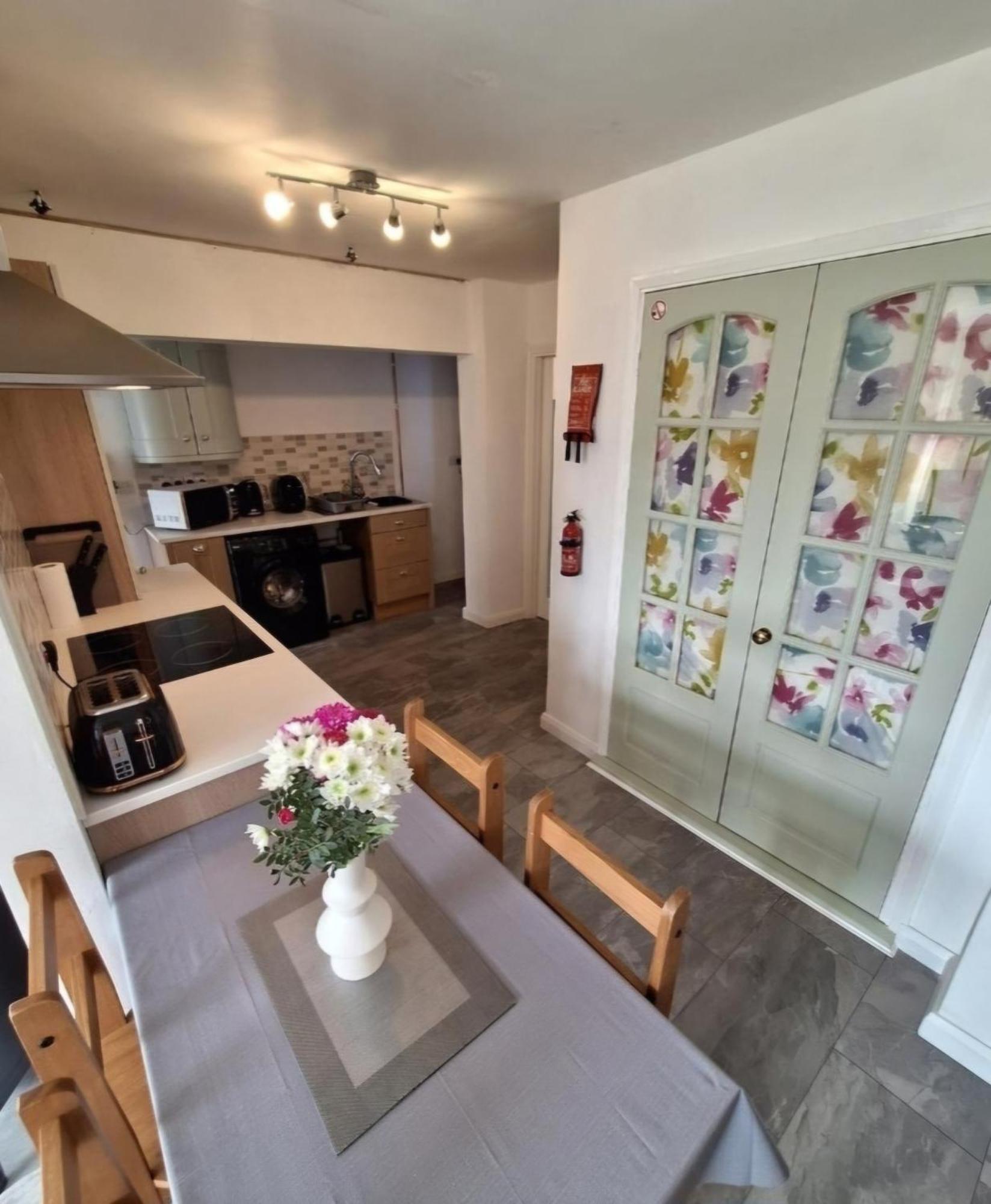Beautiful 2 Bedroom Annexe In Popular Town Location Нарберт Экстерьер фото